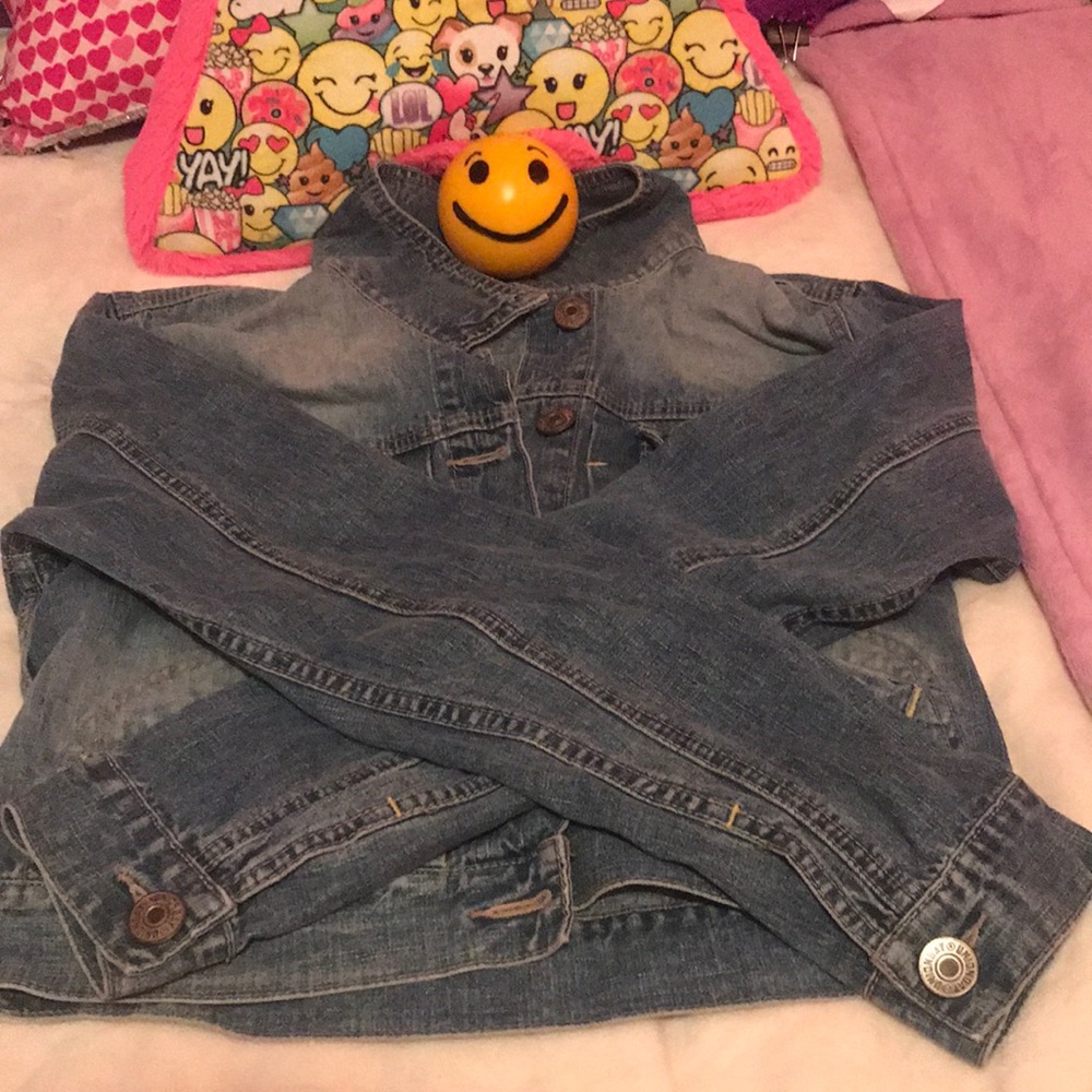 Jean jacket adult size large, fits like medium